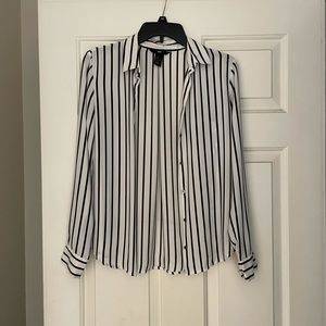 H&M button up blouse